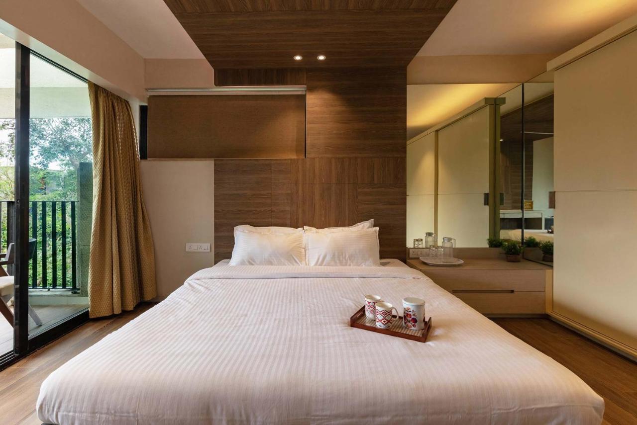 Villa Foresta By Stayvista With Modern Decor, Swimming Pool & Expansive Lawn For A Perfect Escape Lonavala Dış mekan fotoğraf