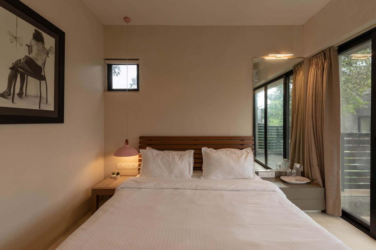Villa Foresta By Stayvista With Modern Decor, Swimming Pool & Expansive Lawn For A Perfect Escape Lonavala Dış mekan fotoğraf