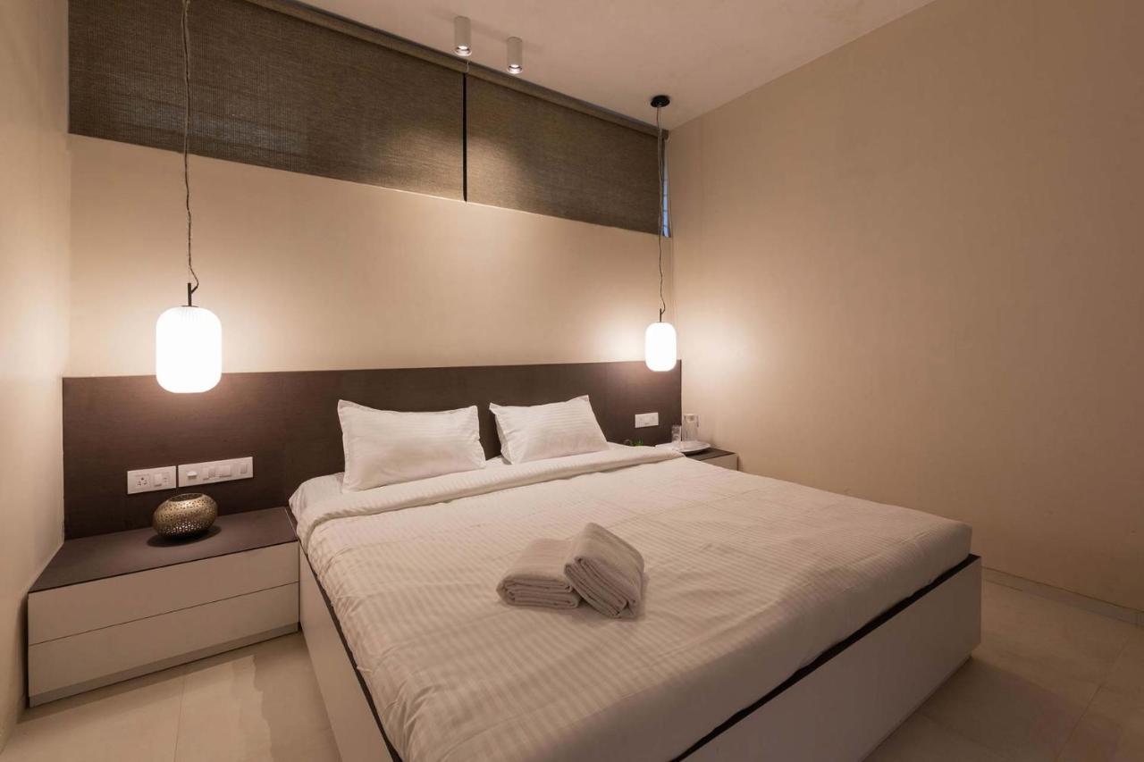 Villa Foresta By Stayvista With Modern Decor, Swimming Pool & Expansive Lawn For A Perfect Escape Lonavala Dış mekan fotoğraf